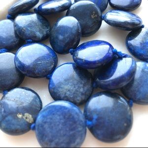 LÁPIS LAZULI NECKLACE